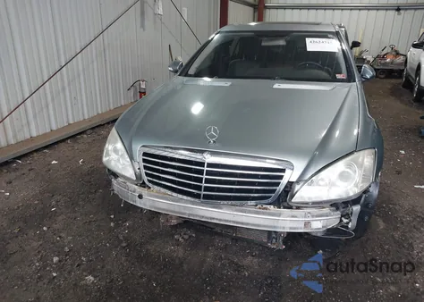 2007 Mercedes-Benz S 550 4Matic из США, поврежденный, VIN WDDNG86X47A102271
